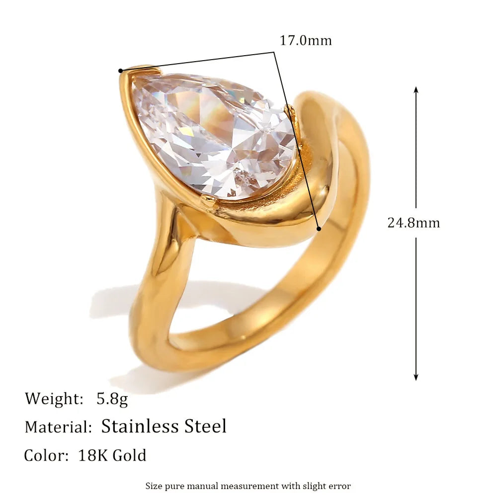 Gold Waterdrop Zircon Ring