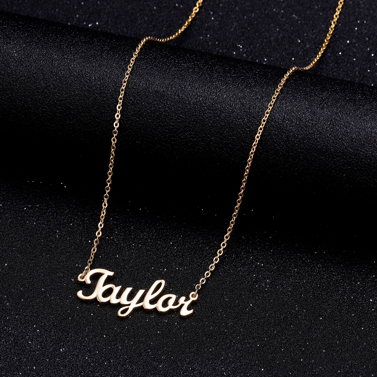 Personalized Gold Name Necklace